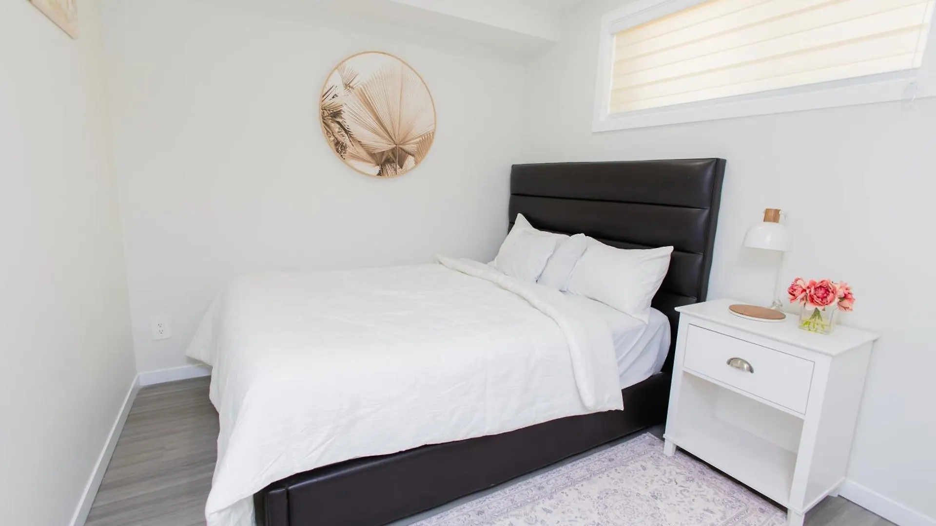 Cozy Quarters Your Comfy Haven Apartment Calgary